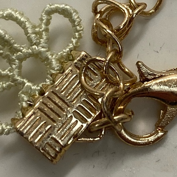 GEMMA SIMONE FLOWER CHOKER NECKLACE NEW - Picture 4 of 7